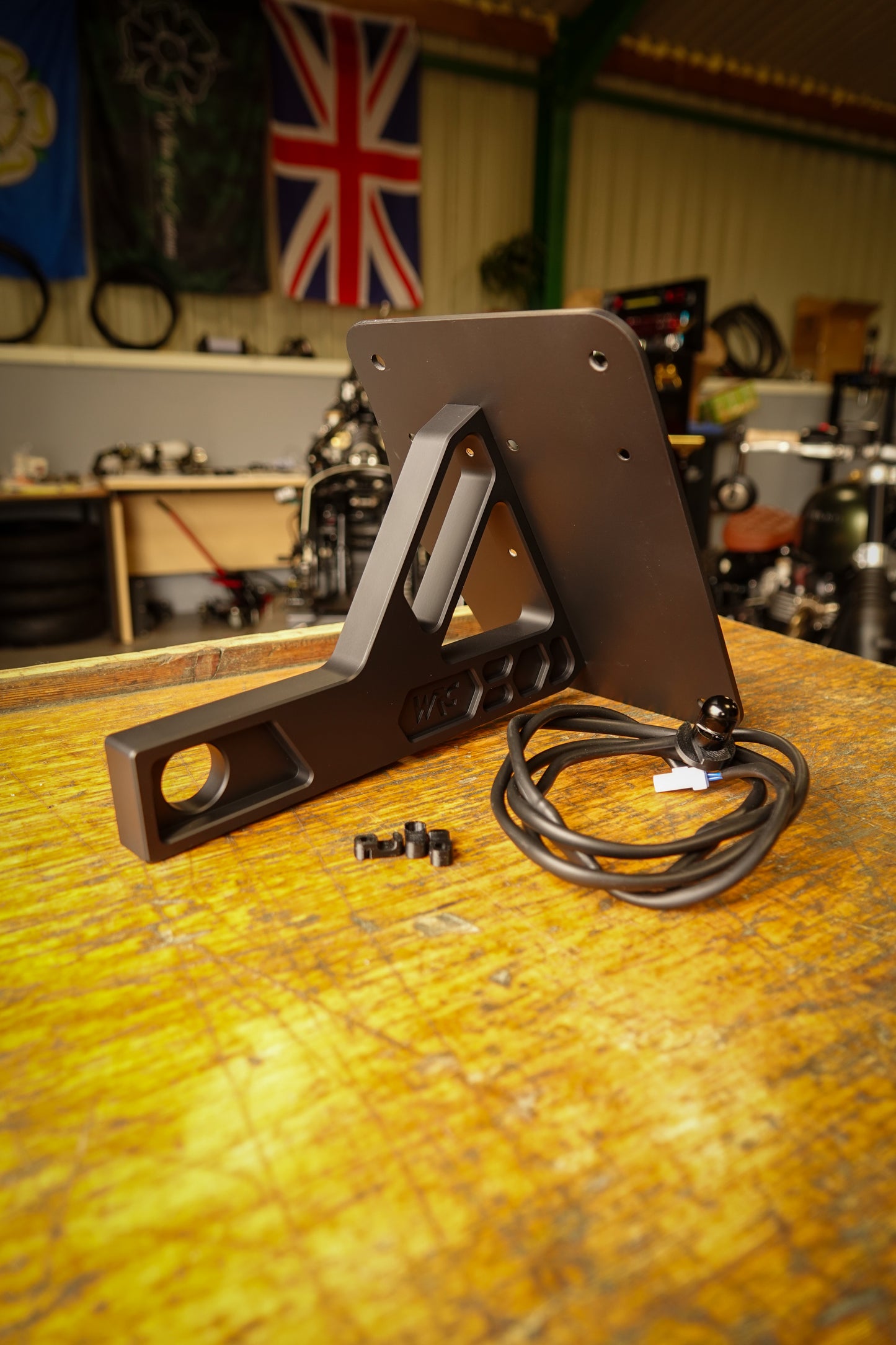 Bobber & Speedmaster Side Plate (US Spec)